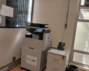 Impressora laser monocromática de uso dos docentes
